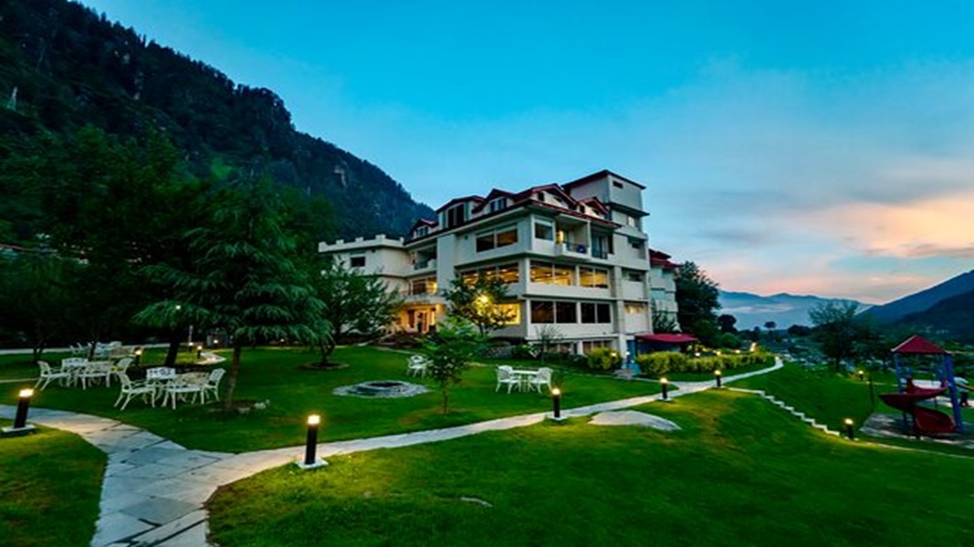 Luxury Vaishno Devi Retreat